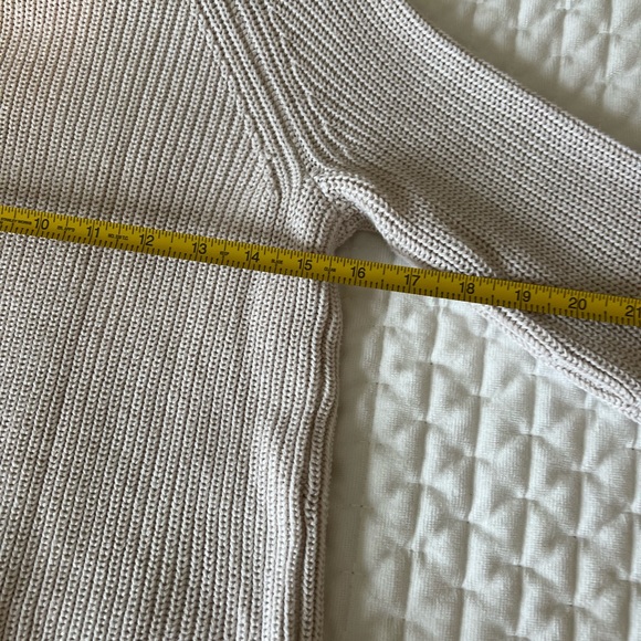 H&M knit sweater XS mock neck - Picture 2 of 4